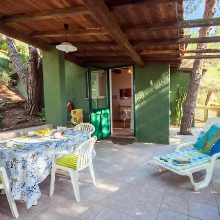 בית נופש Piccola Oasi-4 By Interhome קאפוליברי